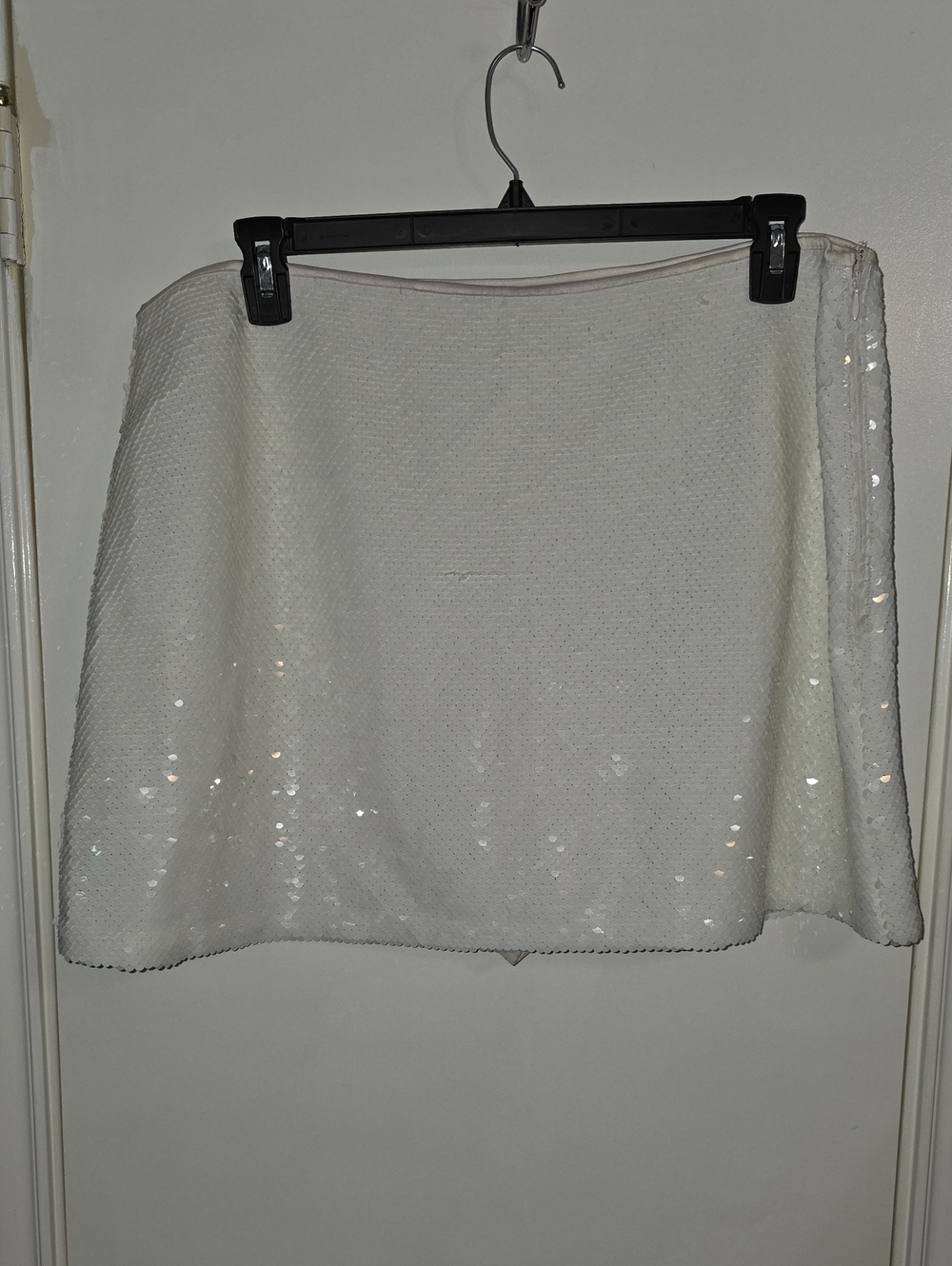 Abercrombie & Fitch White Sequin Mini Skirt
